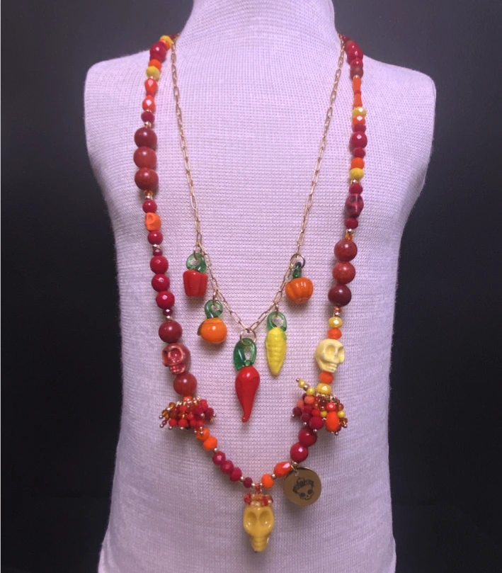Collar Artesanal Día de los Muertos en México - Imagen 3