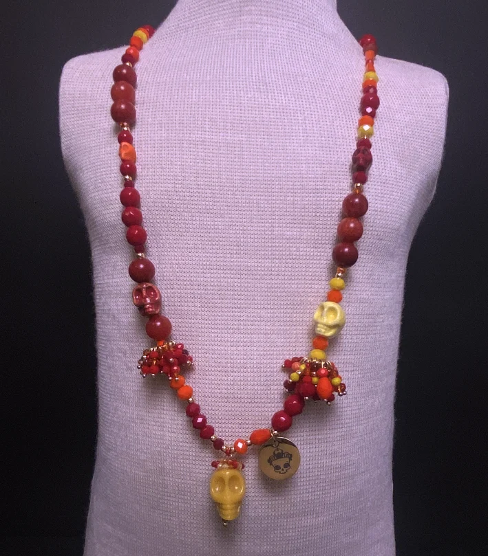 Collar Artesanal Día de los Muertos en México - Imagen 4