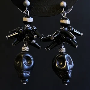 Pendientes Artesanales Calavera Espinada